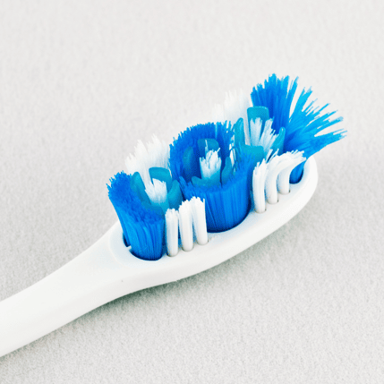 Dentist, cosmetic dentist, dentak implants, tooth broken, dental emergency